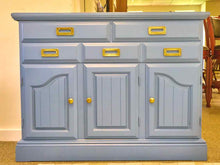 Servers & Sideboards