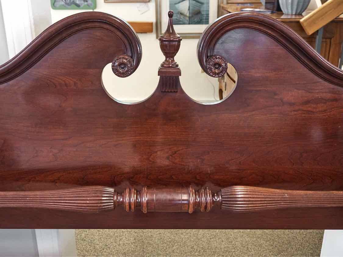 Ethan Allen Four Poster Full Bed in Cherry