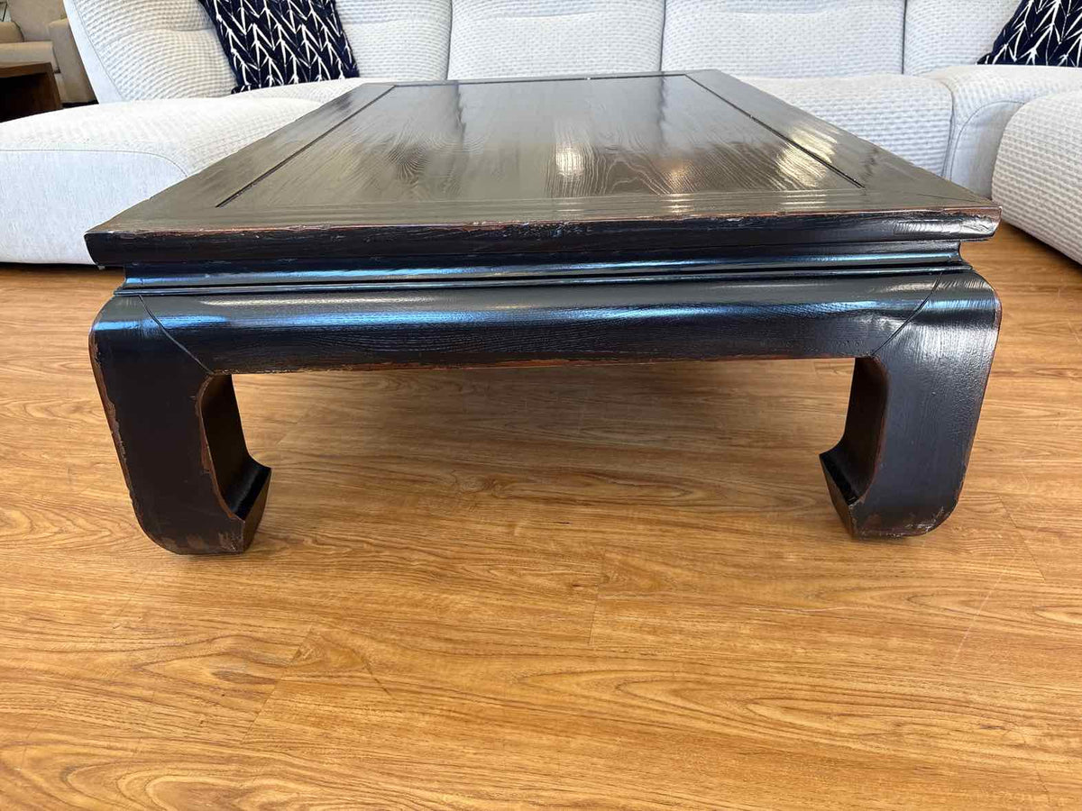 Ethan Allen Dynasty Coffee Table