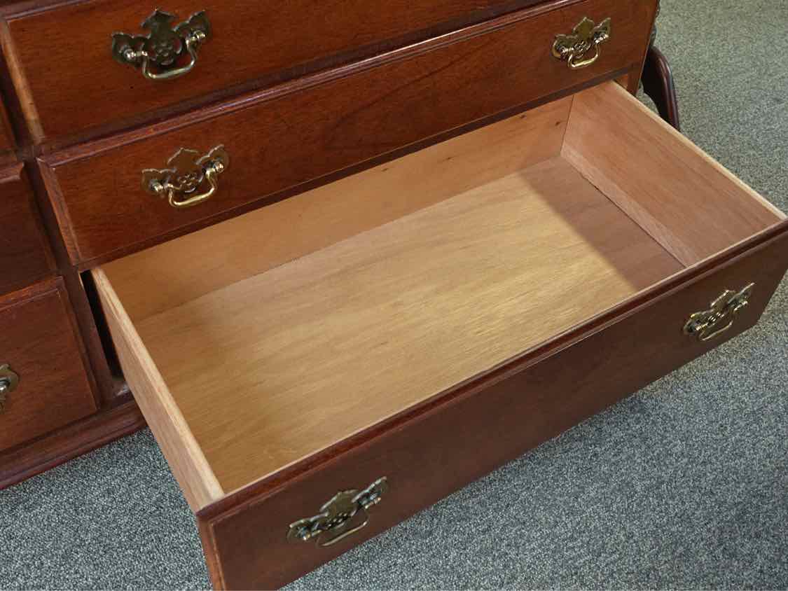 American Drew Mahogany 10 Drawer Triple  Dresser