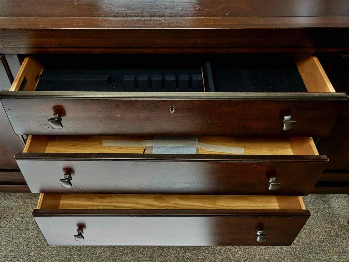 Thomasville Dark Finish Mahogany 2-Door 3-Drawer Server