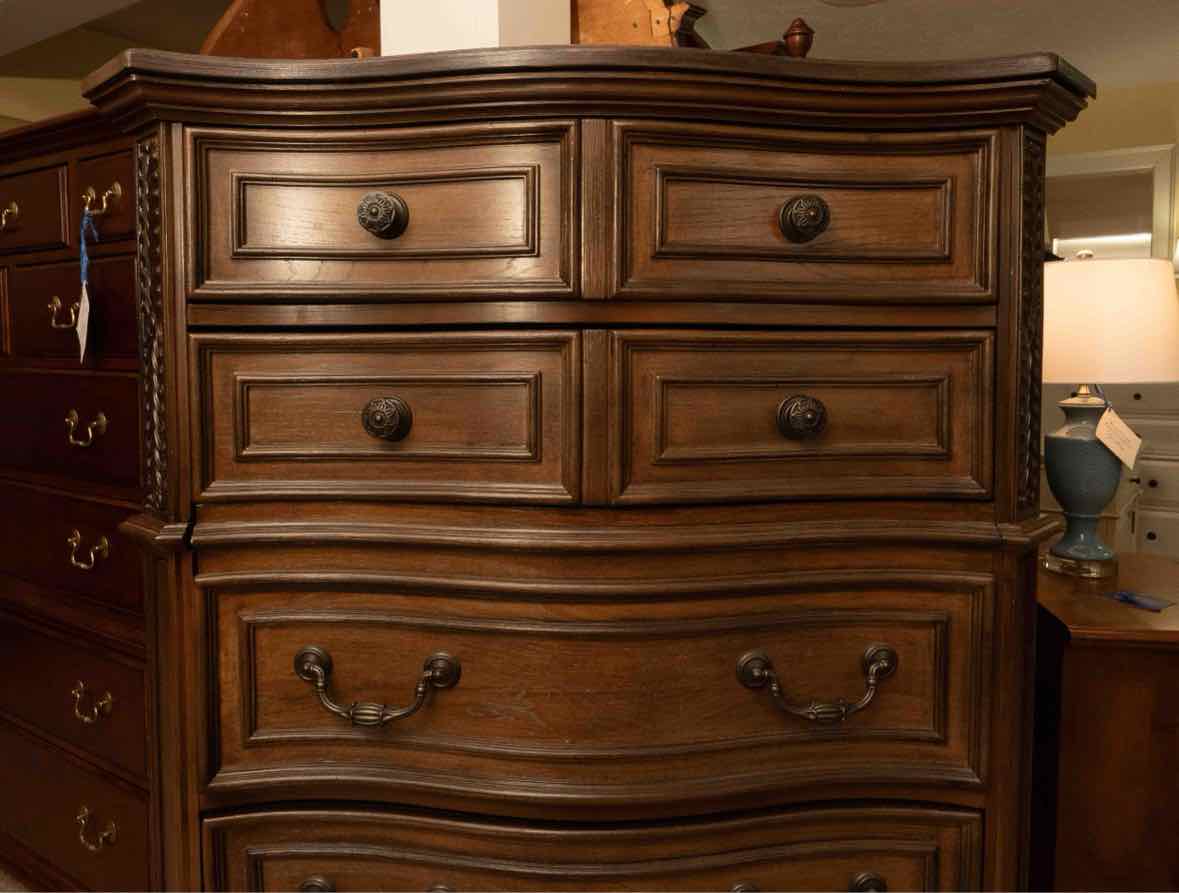 Espesso Finish 5 Drawer 1 Secret Drawer&  Flip Top Mirror Chest