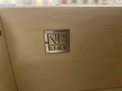 NE Kids Cherry Chest