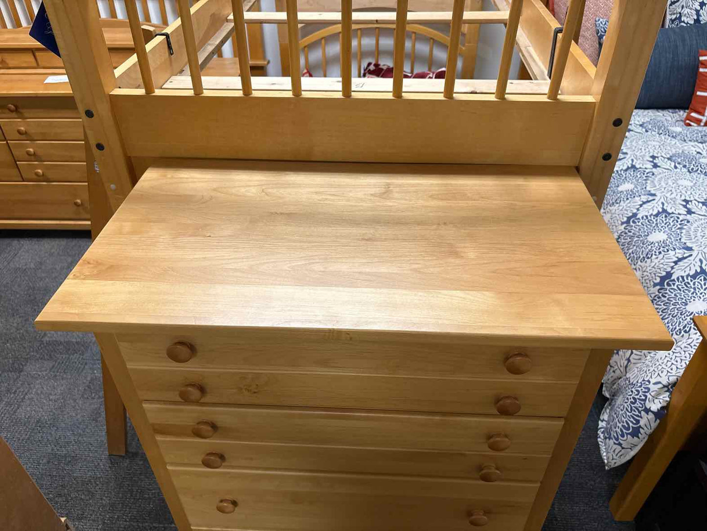 Maple 5 Drawer Chest