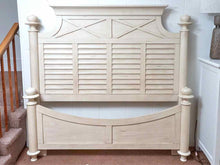 Liberty Furniture 'Ocean Isle' Bisque Rubbed Finish Shutter Style  Queen Bed