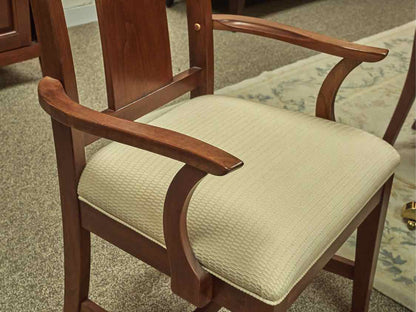 Kincaid Cherry Park Collection Dining Table W/ 2  Leaves & 6 Upholstered Chairs