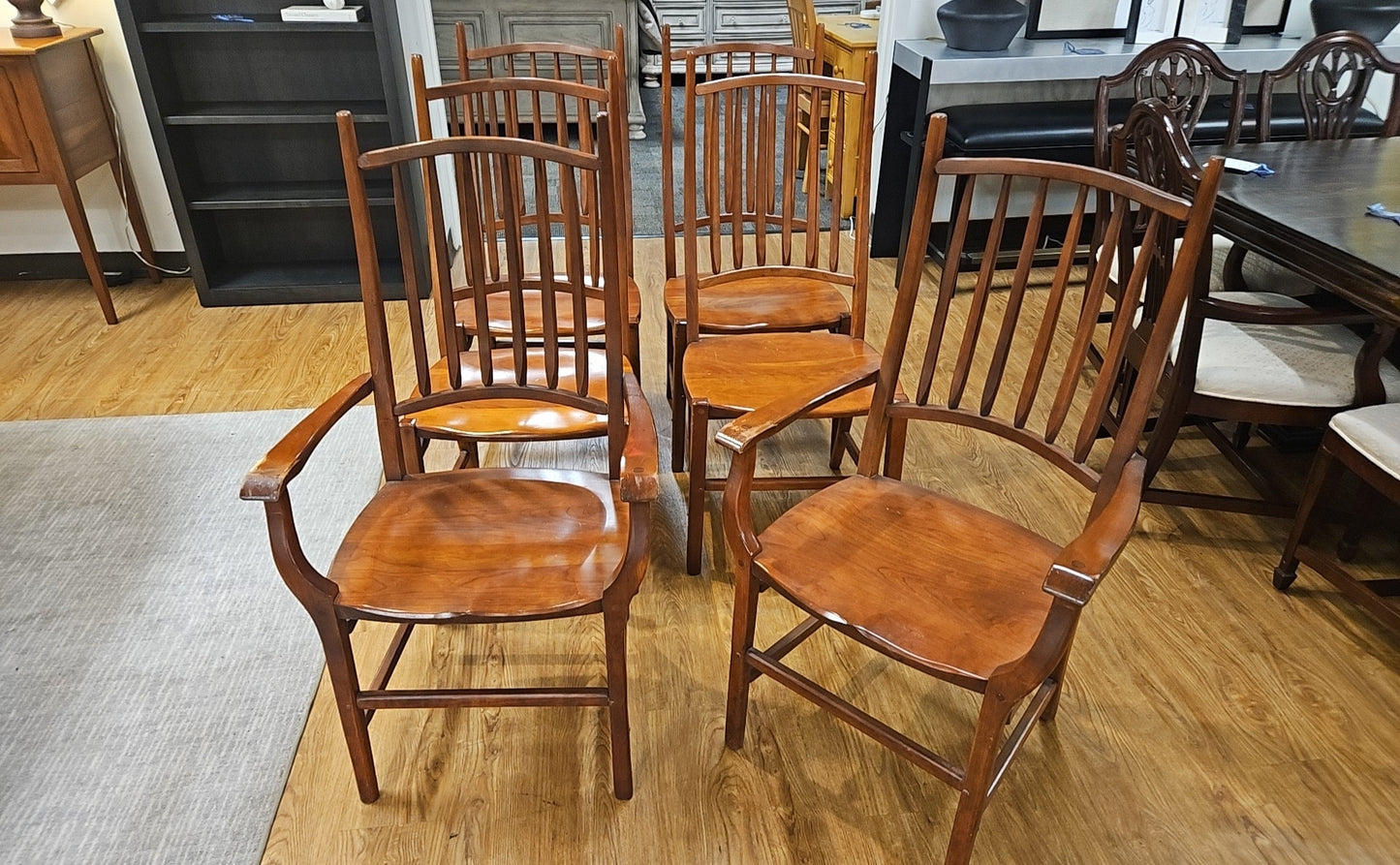 Hunt Furniture 'Hancock' Dining Set w/ 6 Chairs