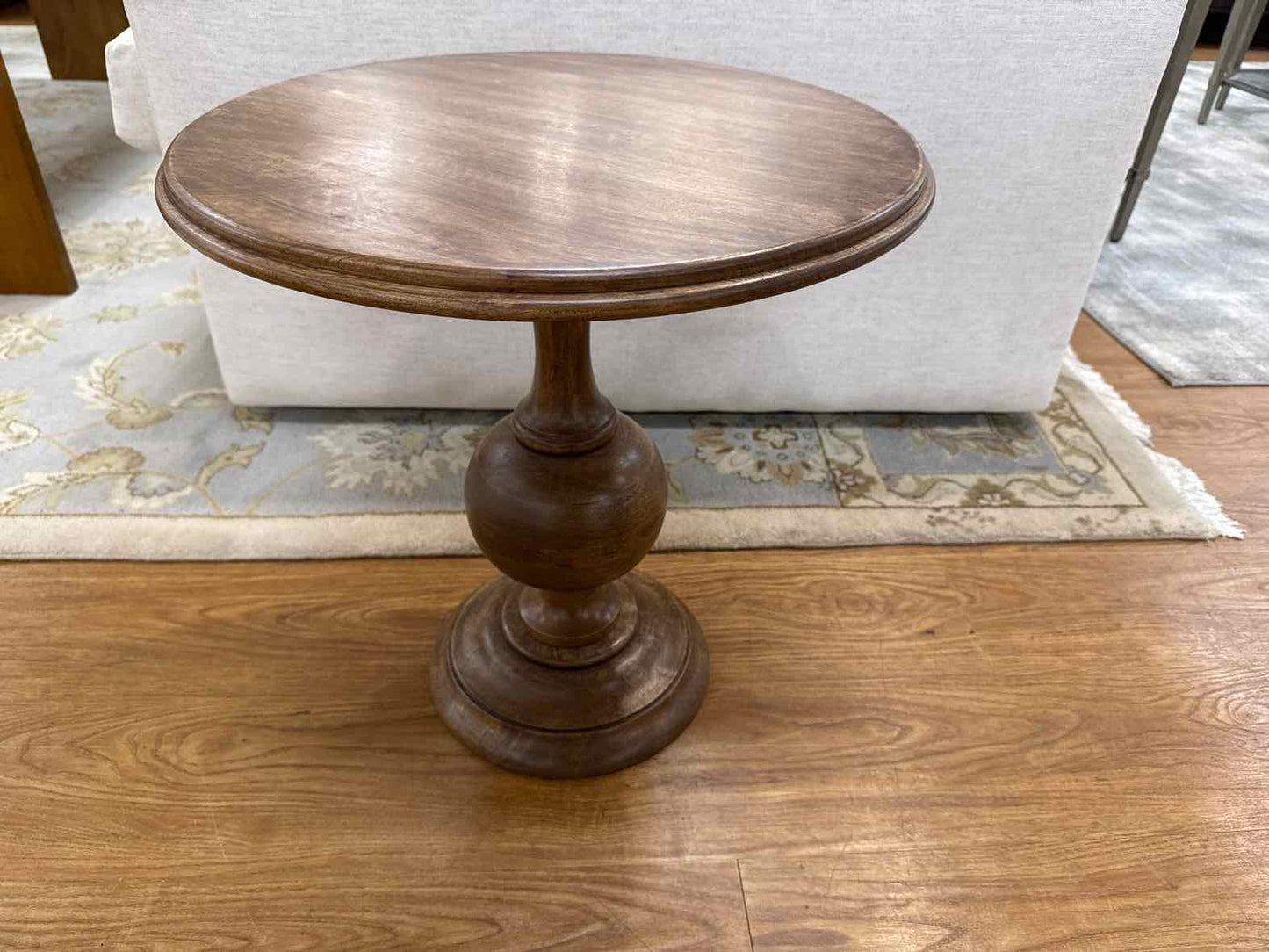 Ethan Allen 'Turner' Pedestal Accent Table