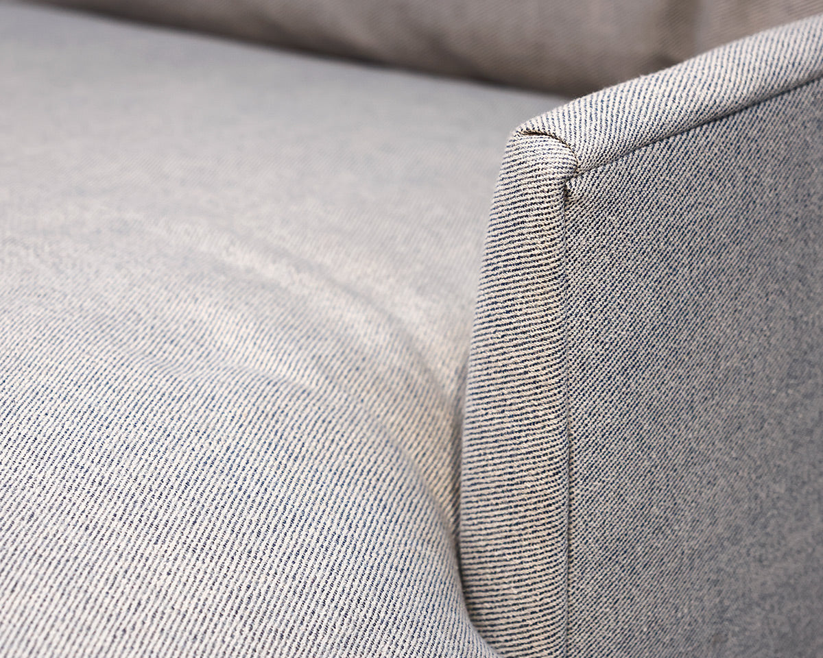 Lee Industries Two-Piece Sectional