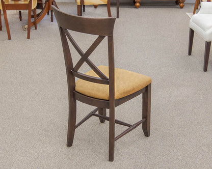 Canadel Expanding Dining Table & Set of 6 Chairs