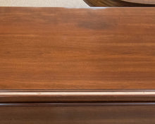 Ethan Allen' Georgian Court' Cherry 10 Drawer  Dresser