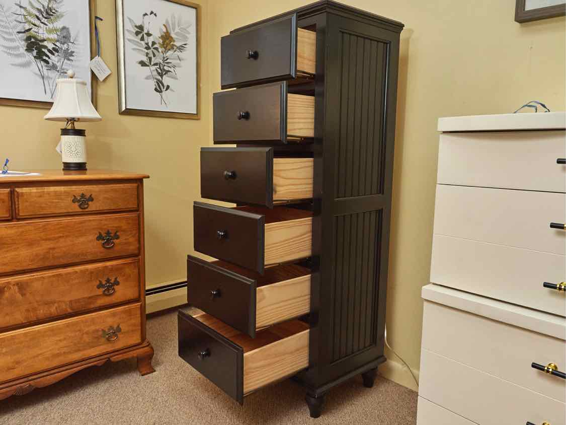 Black Finish 6 Drawer Beadboad Accents Lingerie Chest