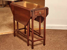 Ethan Allen Mahogany 1 Drawer Drop Leaf Side Table