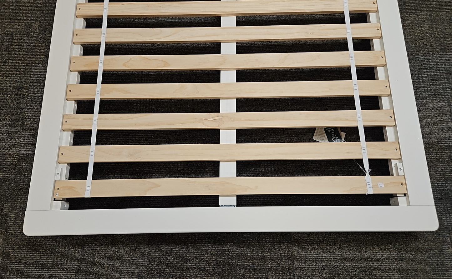 Pottery Barn White Lacquer Queen Bed