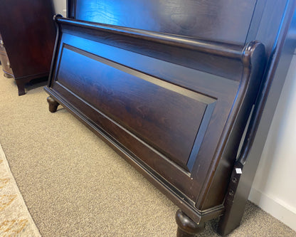 Queen Espresso Finish Sleigh  Bed