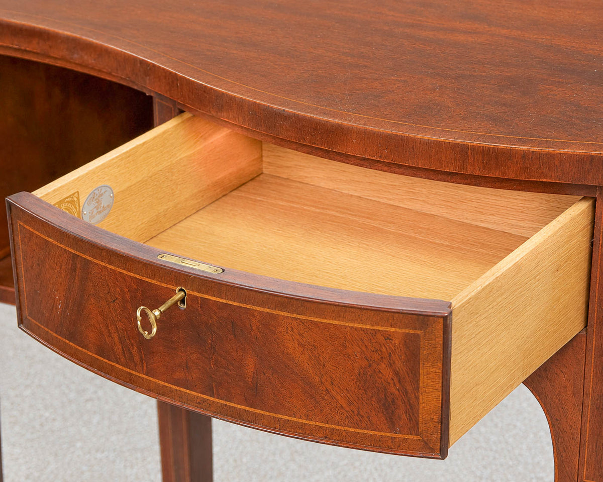Baker "Historic Charleston" Federal-Style Mahogany Serpentine Console Table