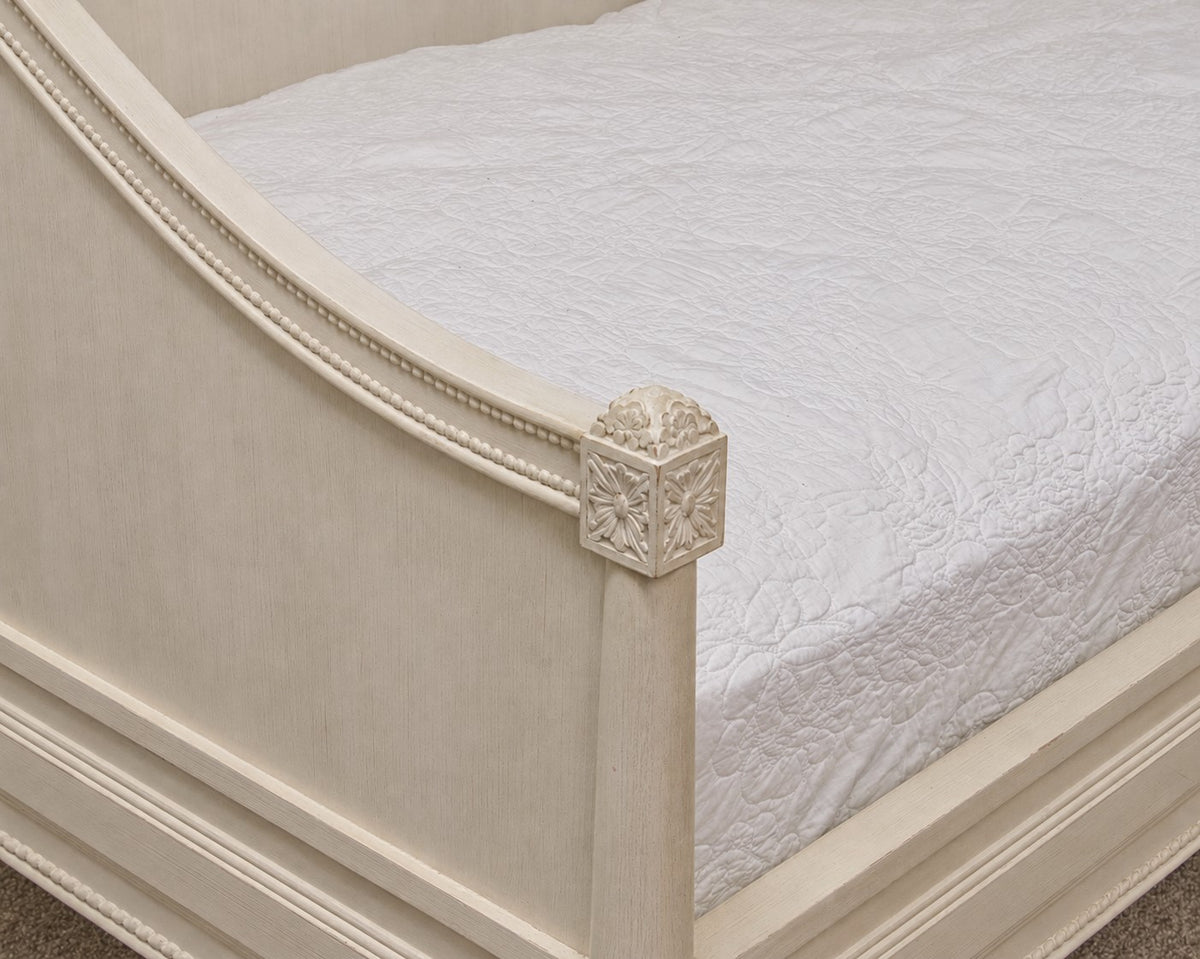 RH Teen ' Bellina'Arched Panel Daybed