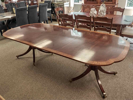 Baker Historic Charleston Reproduction Mahogany Dining Table