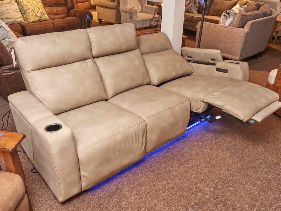 Timberland Co& Ltd Taupe Leather 3 Cushion  Reclining  Sofa
