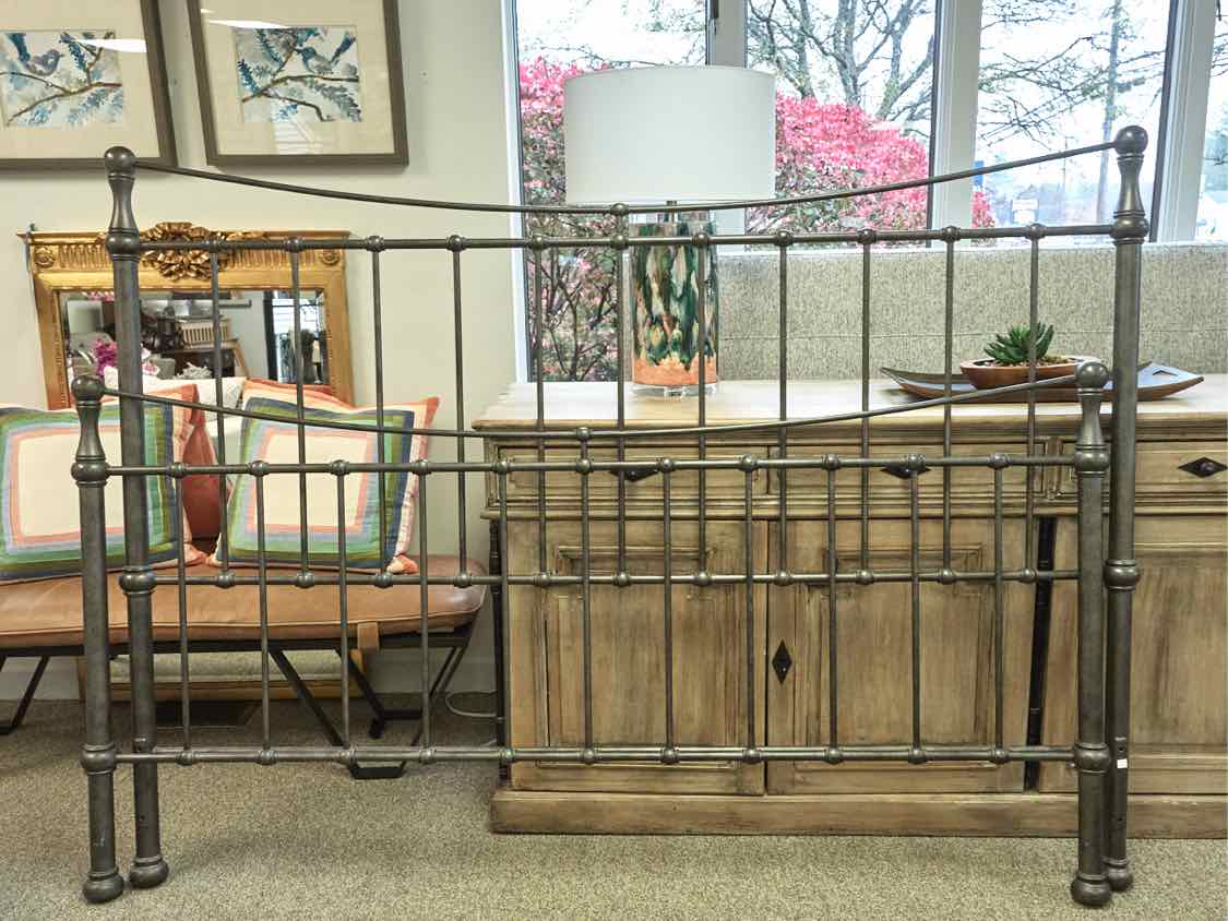 King Pewter Grey Finish Metal Bed