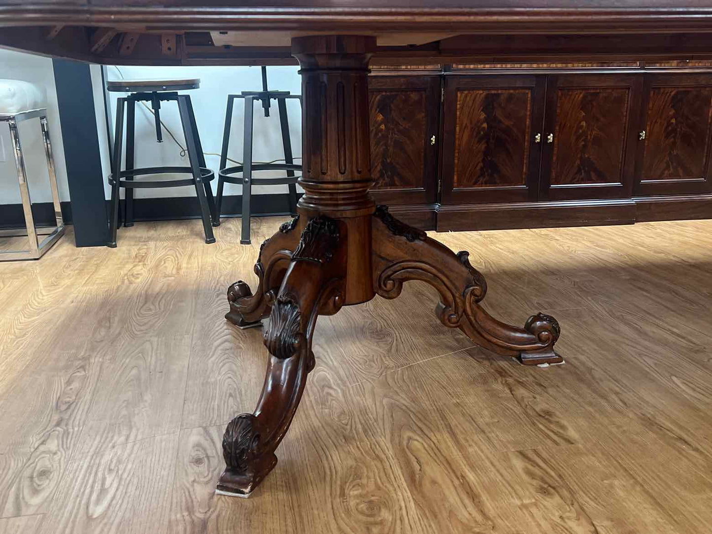 Drexel Mahogany Dining Table