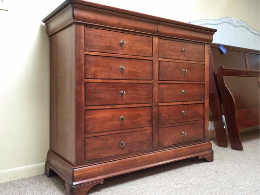 Nichols & Stone Cherry Louis Phillip 10 Drawer Chest