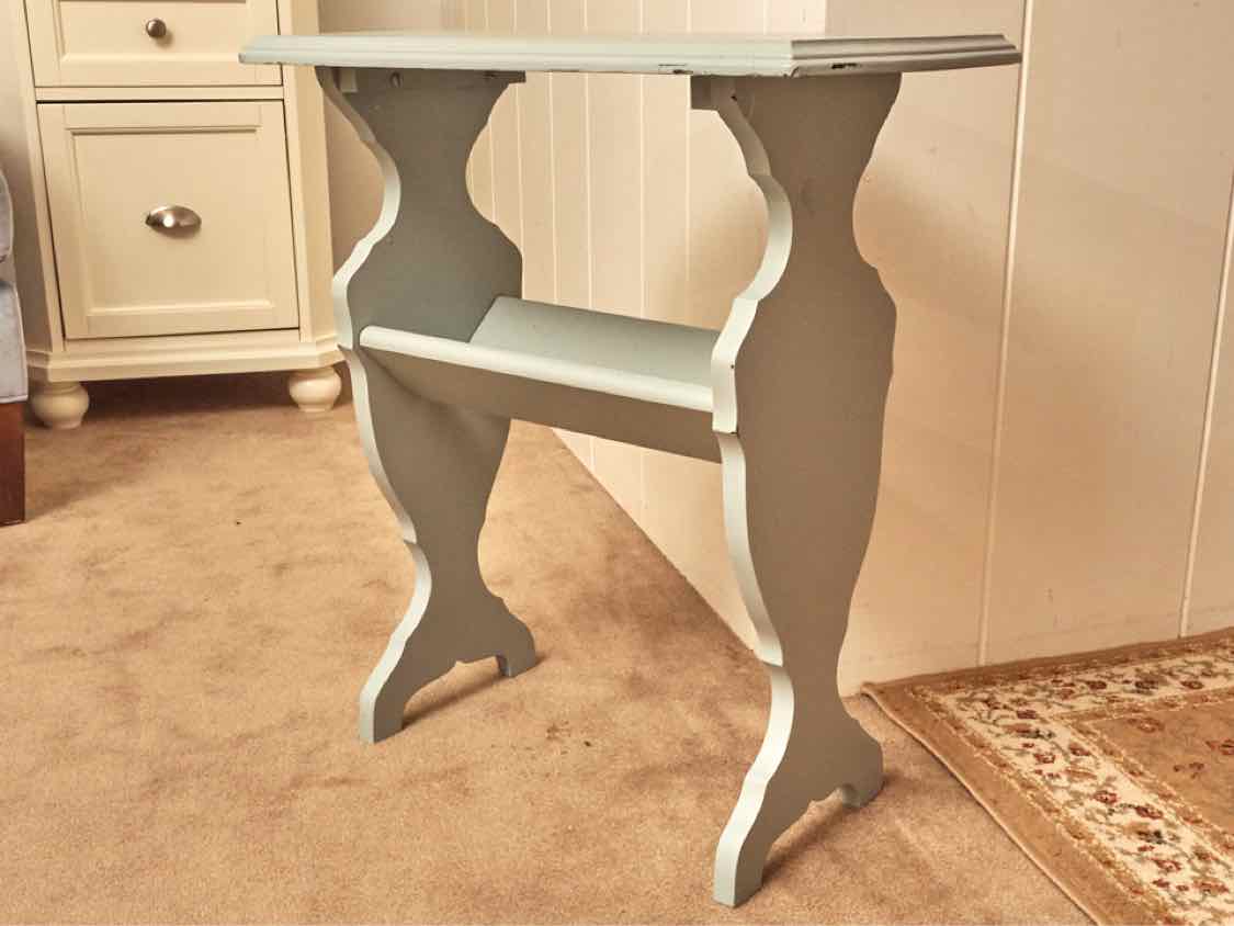 Pewter Gray  Finish Side/Book  Table