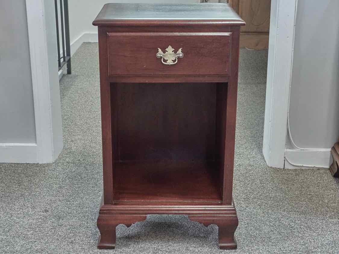 Mahogany 1 Drawer Nightstand with Open Storage