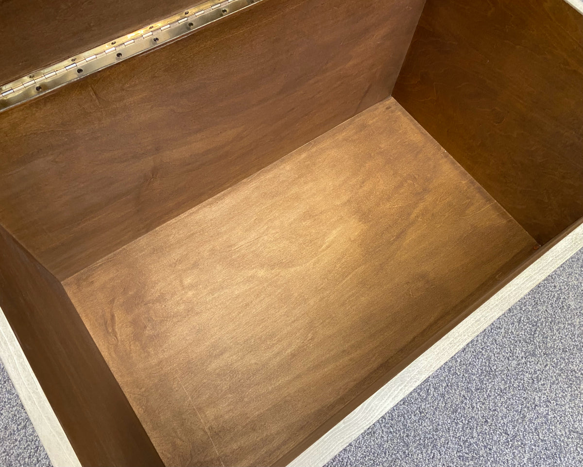 Lift Top Storage Trunk in Cream Finish