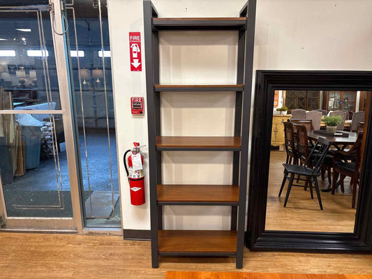 Crate & Barrel 'Pilsen' Etagere