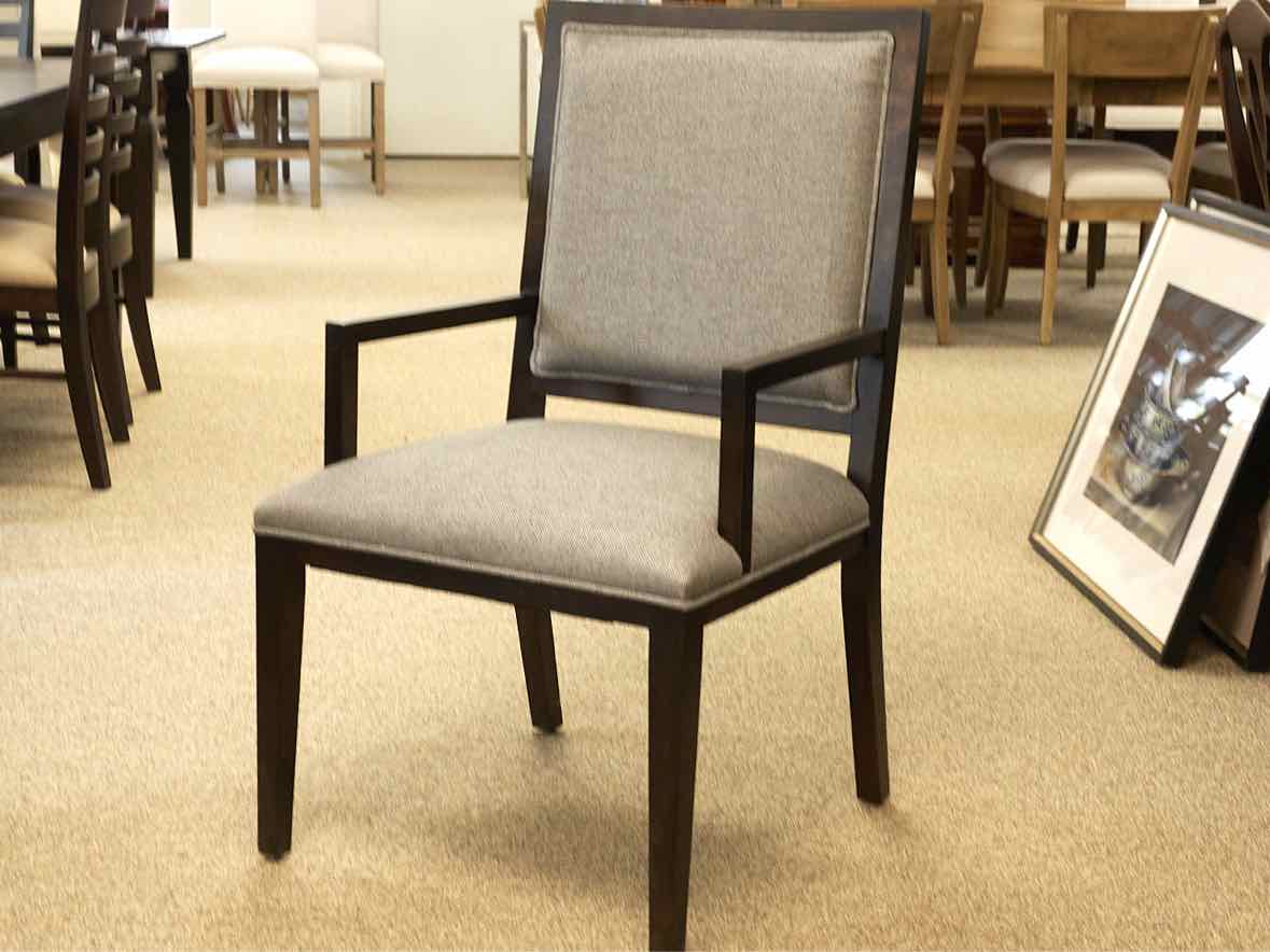 Gat Creek Spartan Double Pedestal Ash Dining Table & Set of 6 Logan Chairs