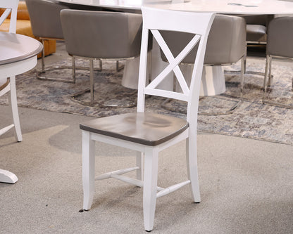 Canadel 48" Round Dining Table With Four Chairs