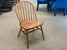 Set of 6 Nichols & Stone 'Claud Bunyard' Windsor Oak Dining Chairs