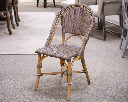 Serena & Lily Set of (6) Chairs