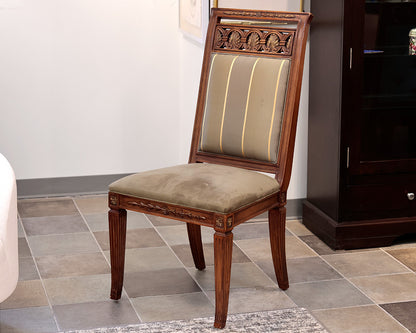 Henredon Grand Provenance Dining Table with 12 Dining Chairs