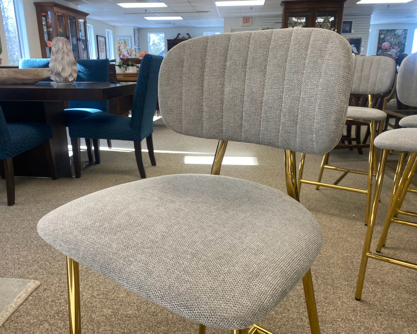 Set of 4 Tov Furniture Counter Stools with Gold Finish Legs