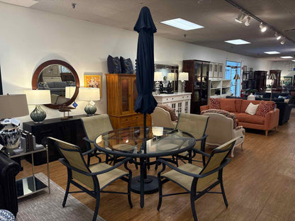 Brown Jordan Outdoor Dining Set