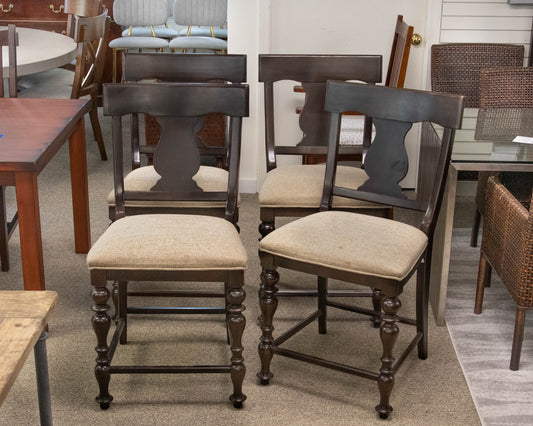 Set of 4 Universal Furniture Splat Back Counter Stools in Tobacco Finish