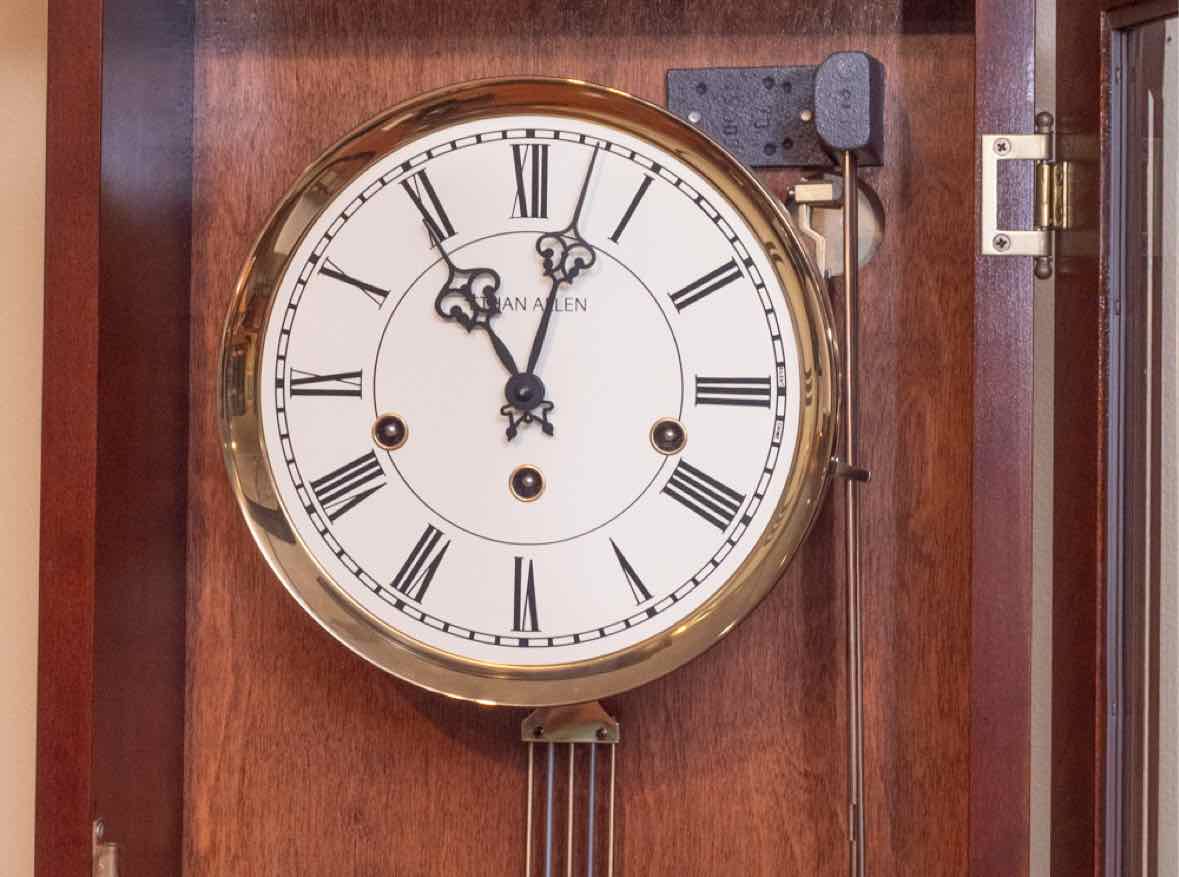 Ethan Allen Cherry Manel Pedulum Clock