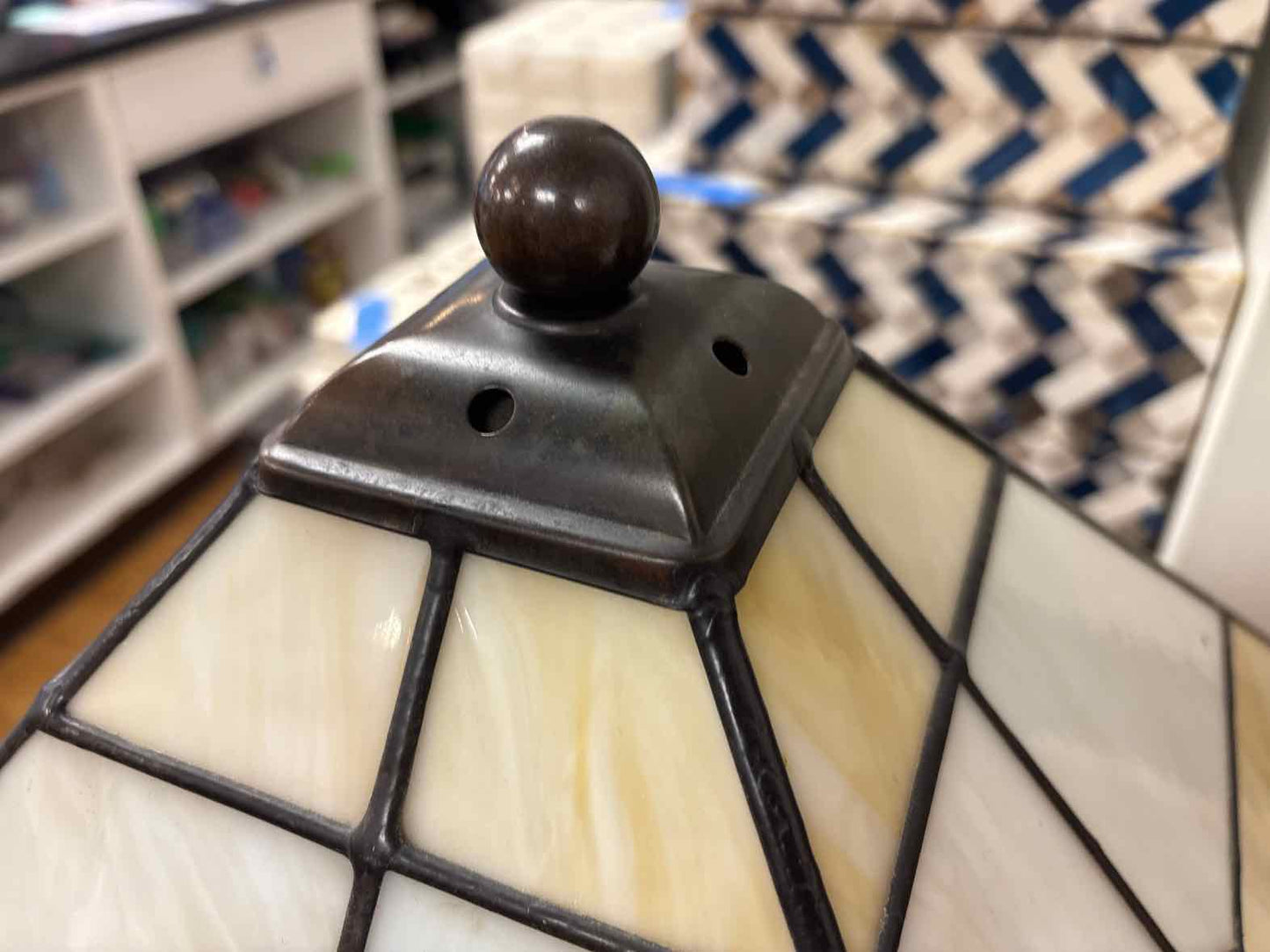 Stickley Small Corbel Base Table Lamp