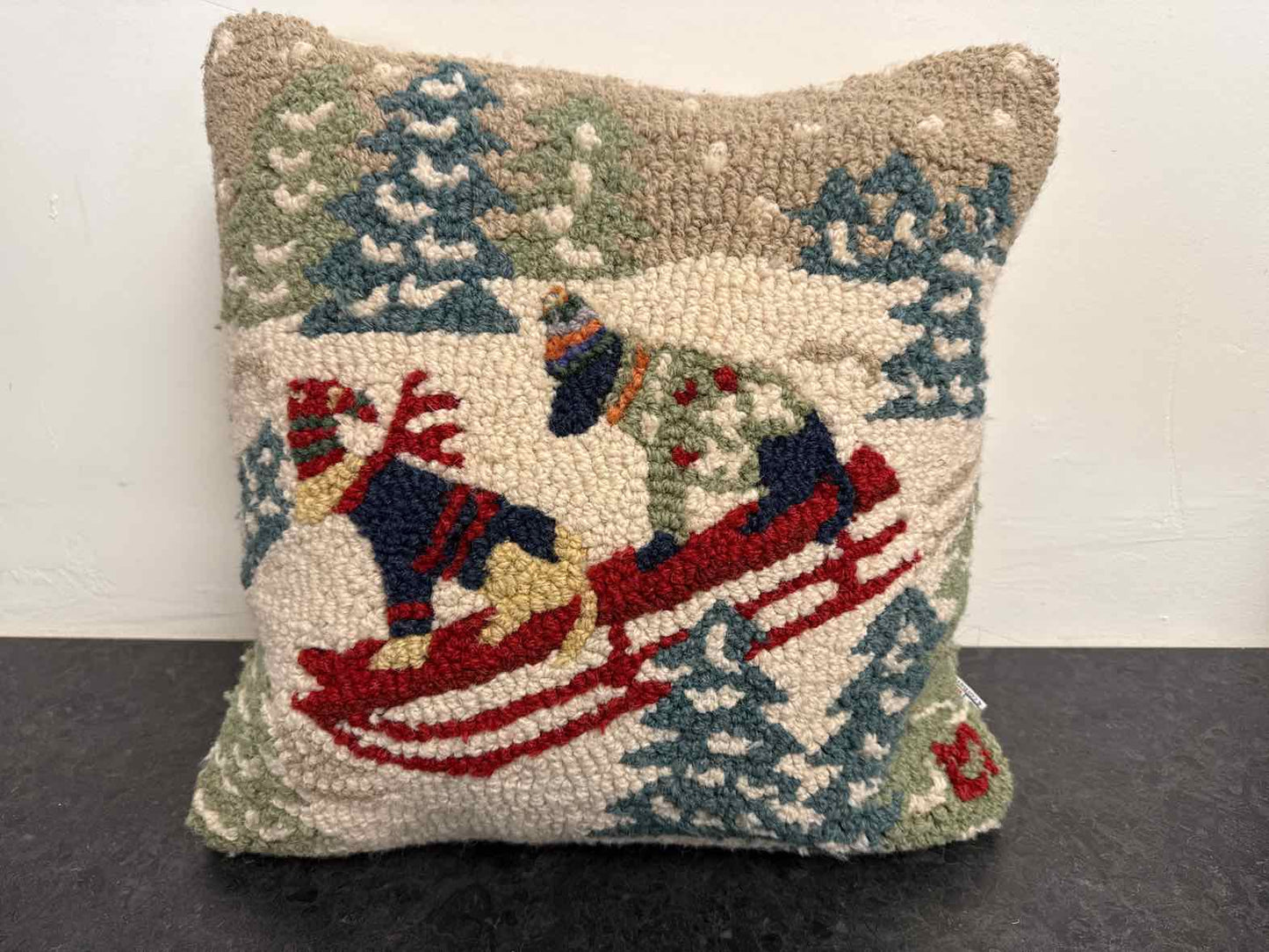 Chandler 4 Corners 'Daring Dogs' Pillow