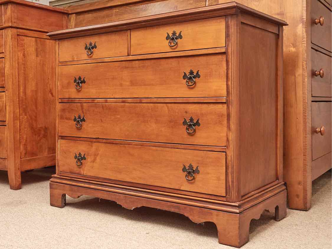 Cherry 5 Drawer Fluted Columns Chest