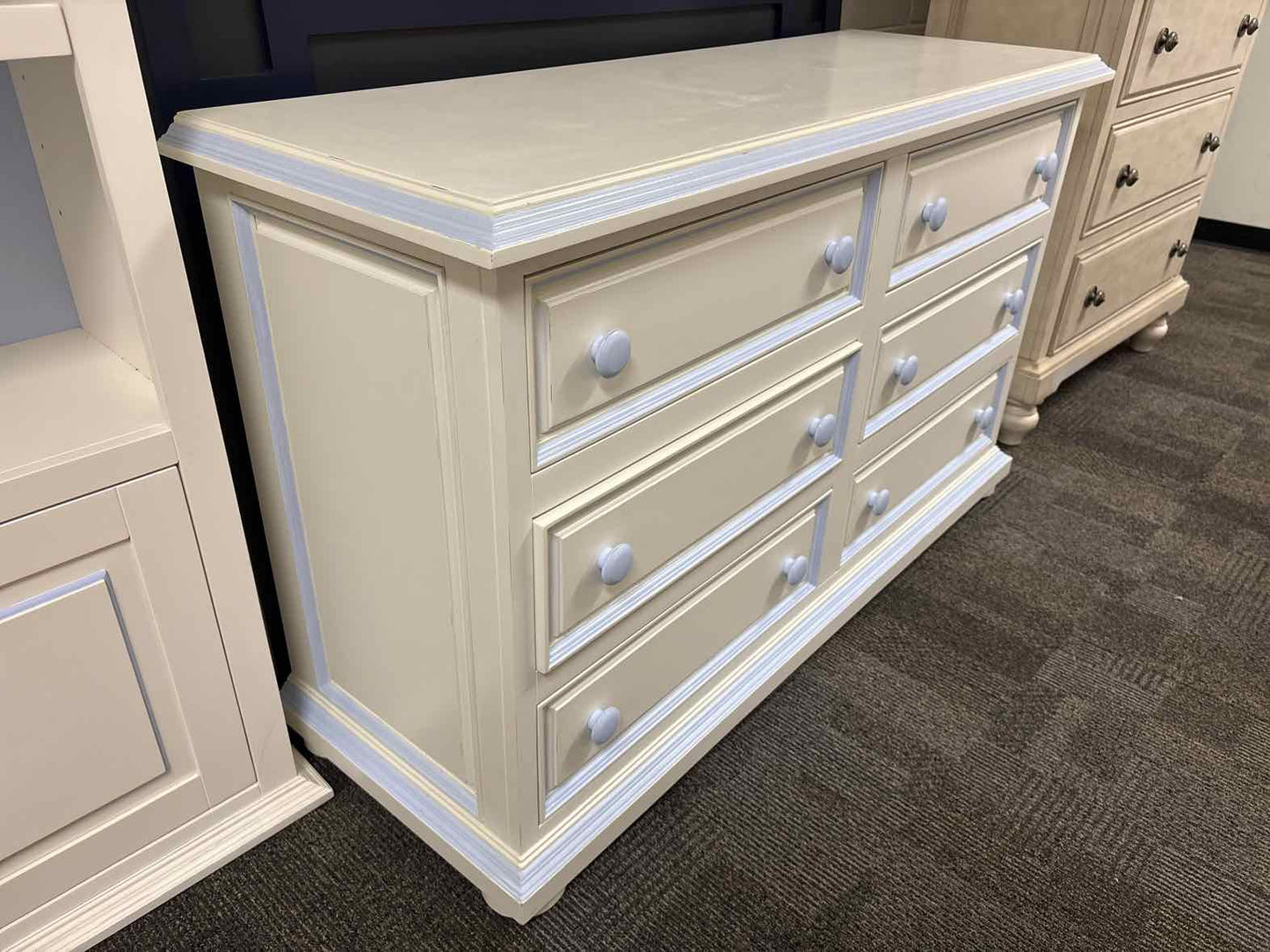 Newport Cottages 'Taylor' 6-Drawer Dresser