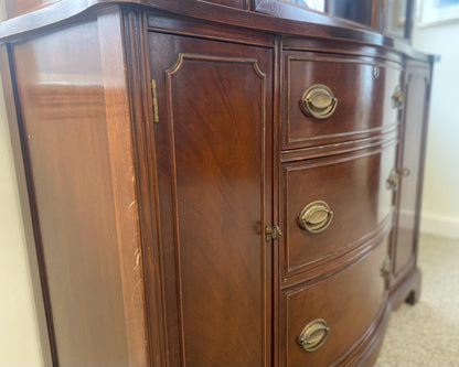 Mahogany China Cabinet with 1 Glass Door with Pediment Top