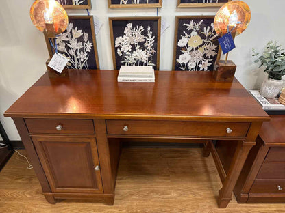 Thomasville 2-Drawer Cherry Desk