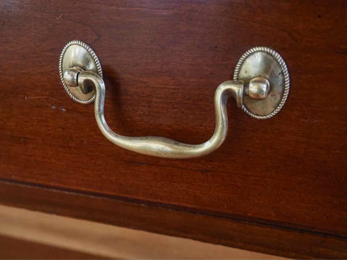 Mahogany Chest on Chest with  6 Drawer & Brass Hepplewhite Handles