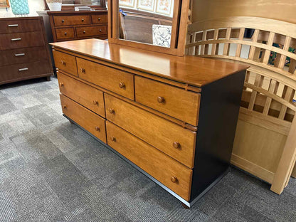 Maple 7-Drawer Dresser with Mirror