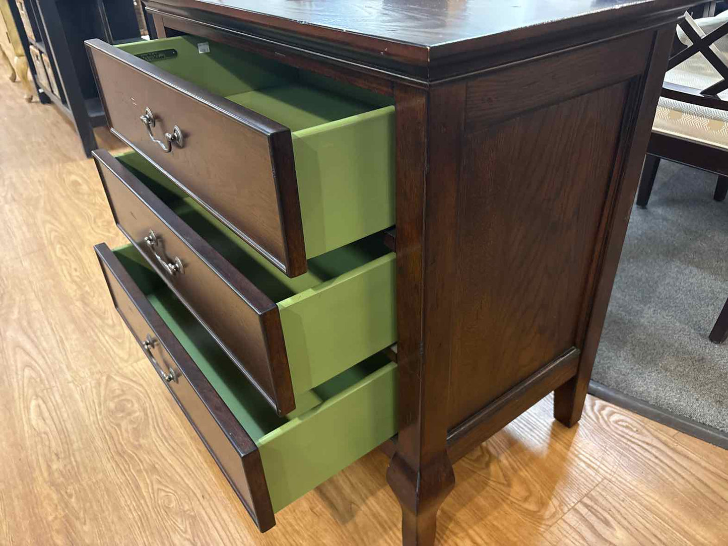 MG+BW Mahogany Bachelor's Chest
