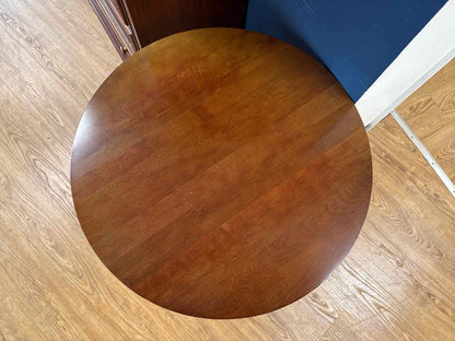 Ethan Allen 'British Classics' Accent Table