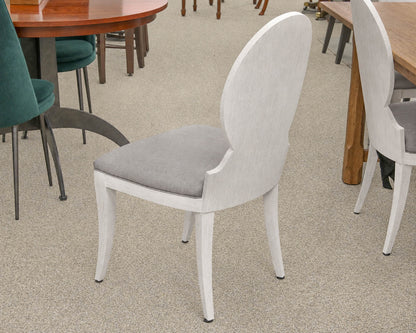 Set Of 4  La Beau Dining Chairs In Distressed White Finish & Grey Pebbled Uphols